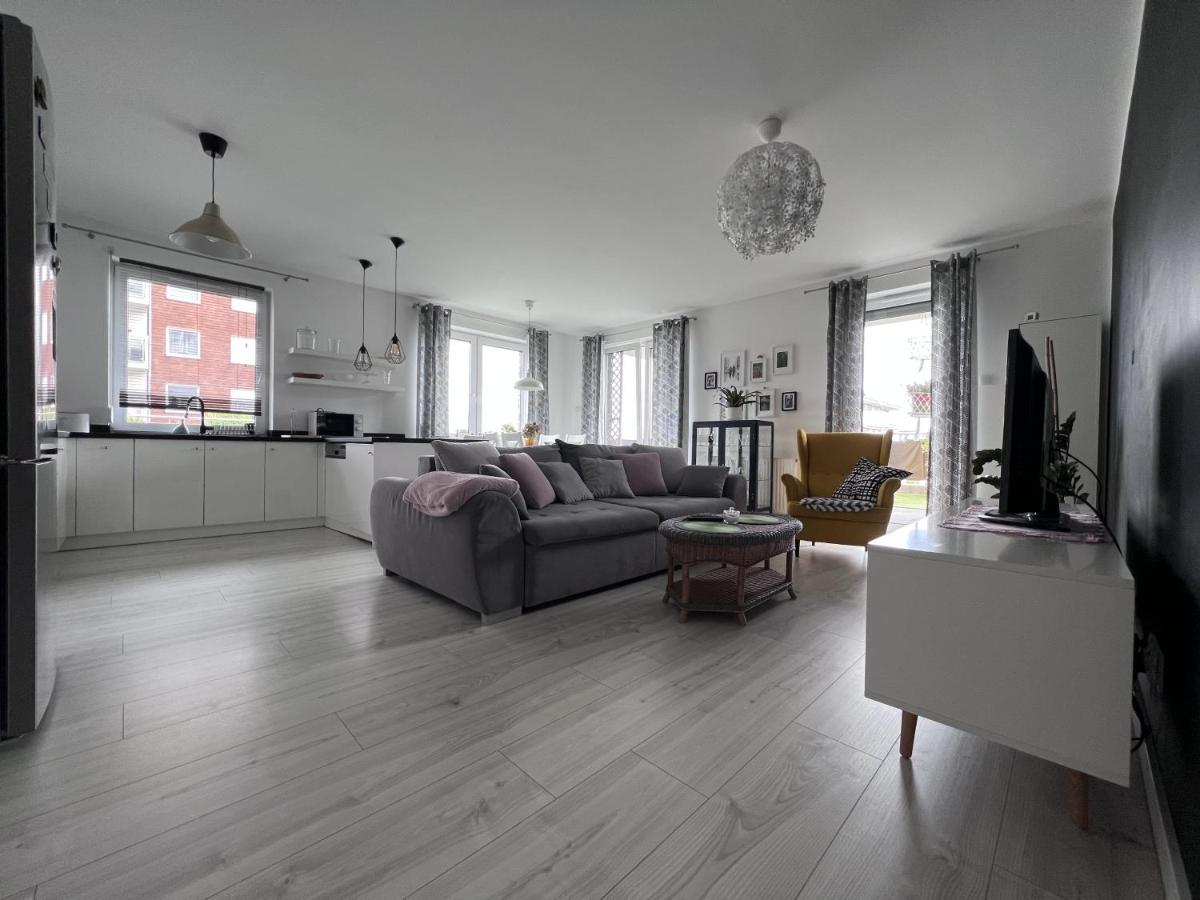 Apartament Z Tarasem Na Osiedlu Rakownica Jelenia Góra Esterno foto