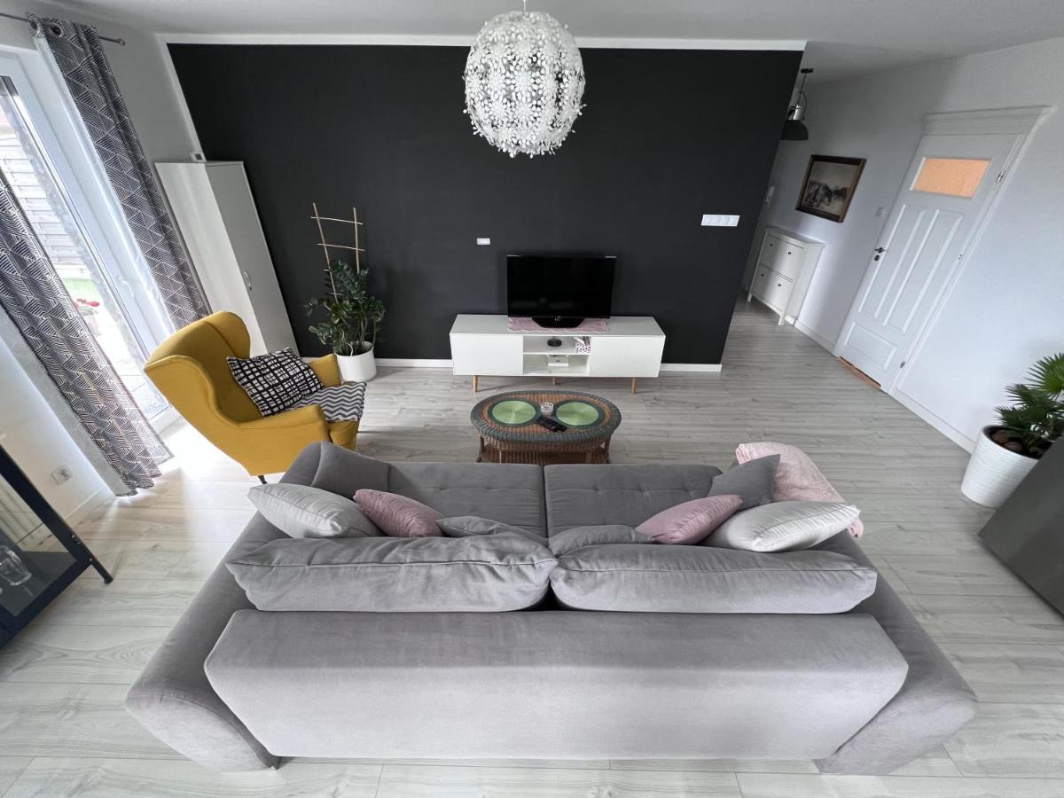Apartament Z Tarasem Na Osiedlu Rakownica Jelenia Góra Esterno foto