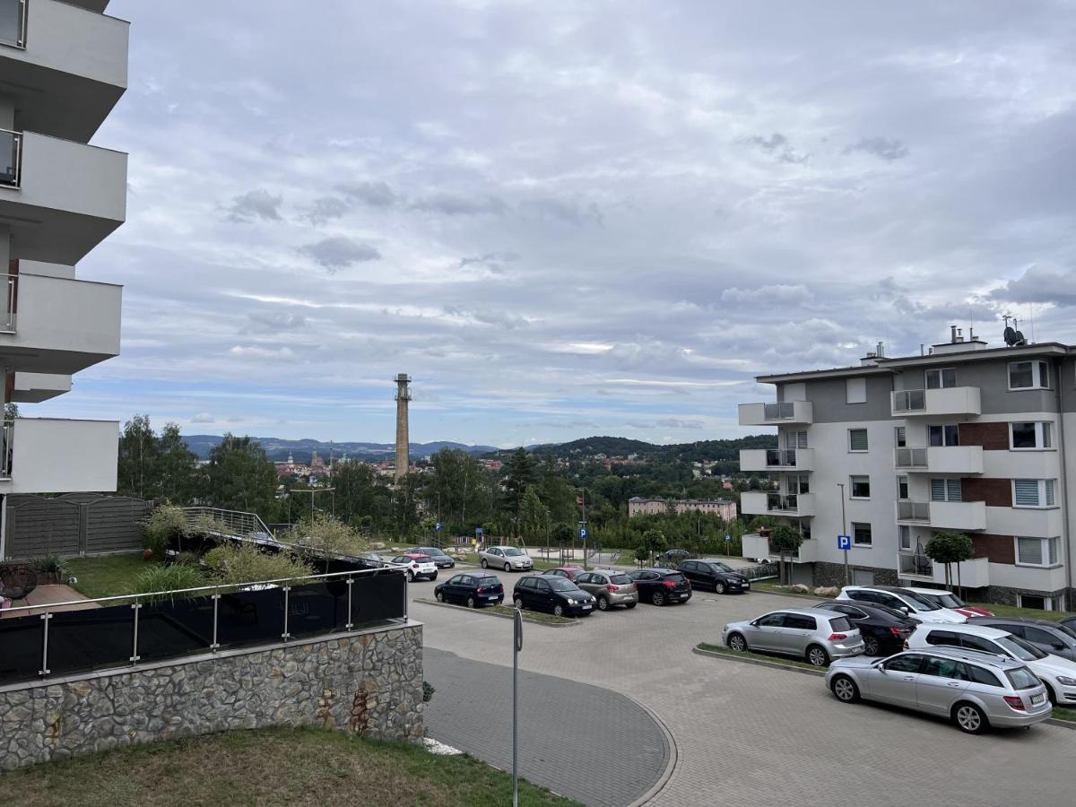 Apartament Z Tarasem Na Osiedlu Rakownica Jelenia Góra Esterno foto