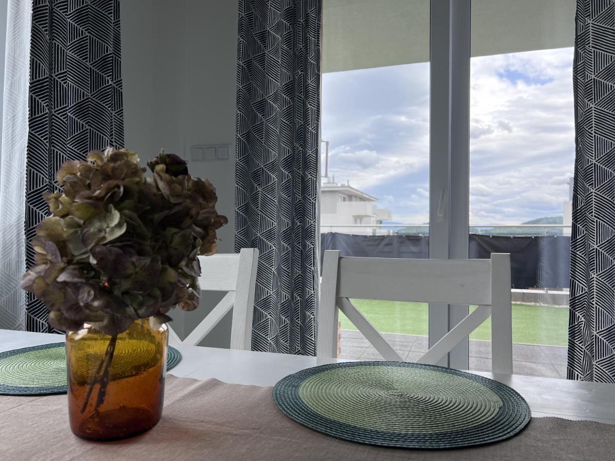 Apartament Z Tarasem Na Osiedlu Rakownica Jelenia Góra Esterno foto