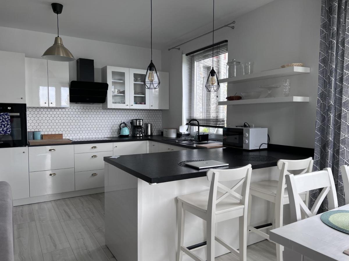 Apartament Z Tarasem Na Osiedlu Rakownica Jelenia Góra Esterno foto